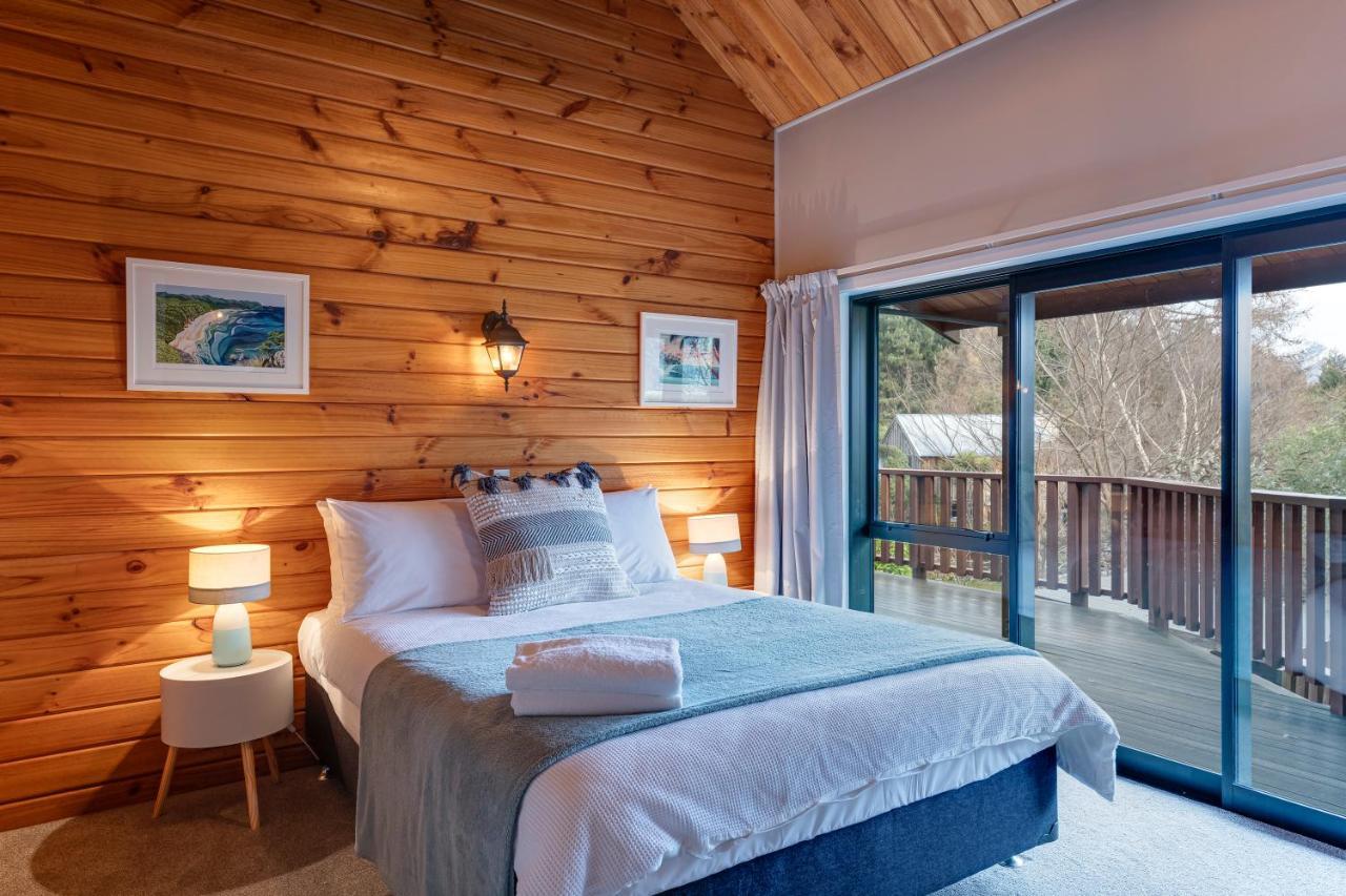 Alpine Hideaway - 2 Bedroom Closeburn ภายนอก รูปภาพ