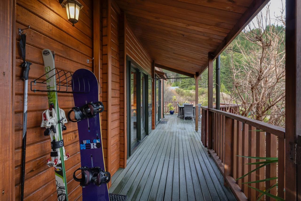 Alpine Hideaway - 2 Bedroom Closeburn ภายนอก รูปภาพ